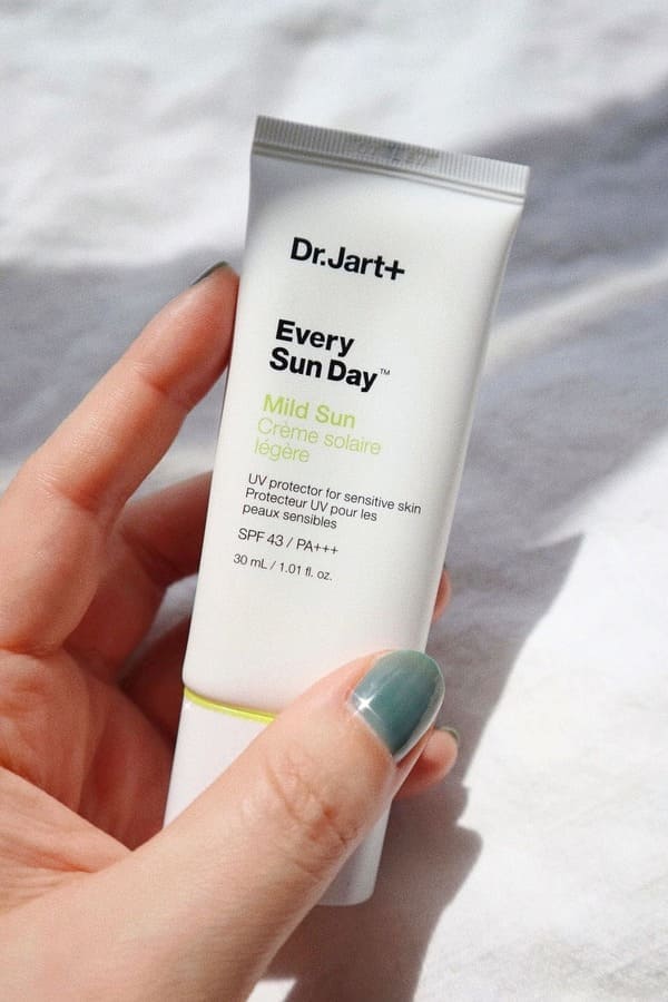 5-Step Korean Skin Care Routine for Dry Skin: Dr.Jart+ Every Sun Day Mild Sun