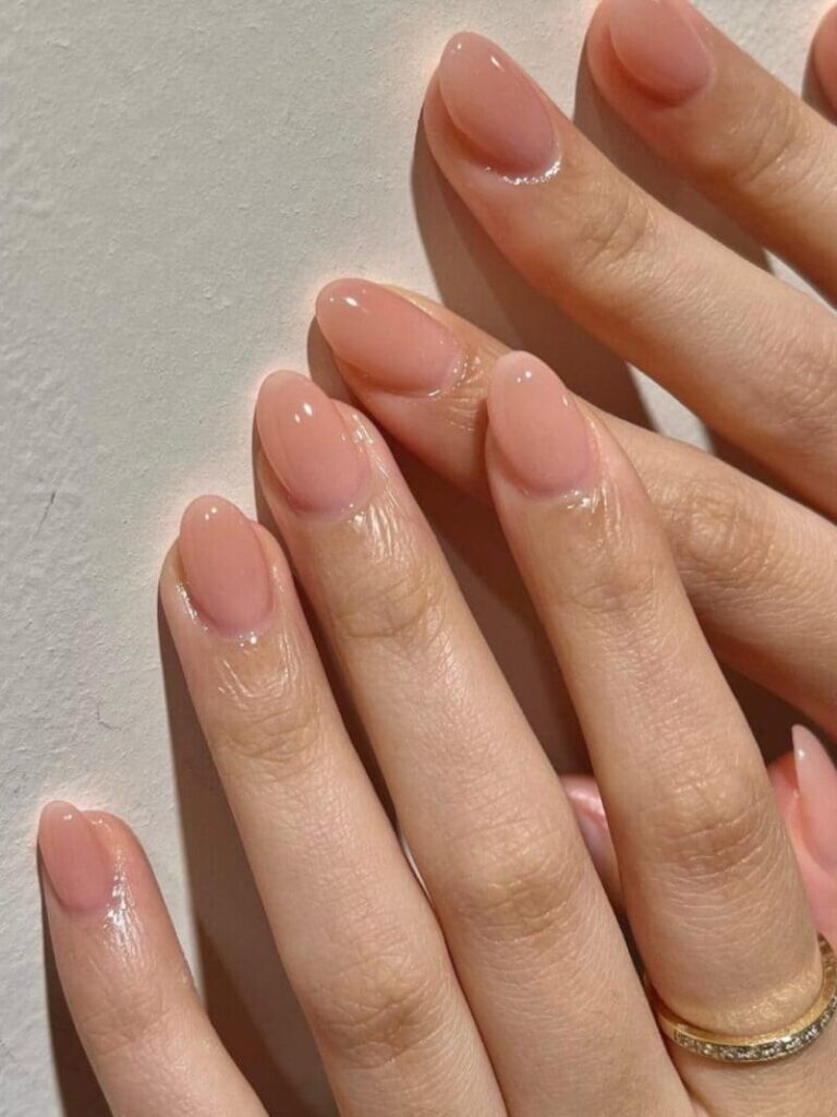 Korean nude nail design: jelly texture 