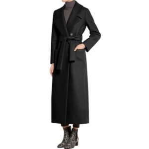 21 Flirty Winter Date Night Outfits That Are Both Cozy AND Chic