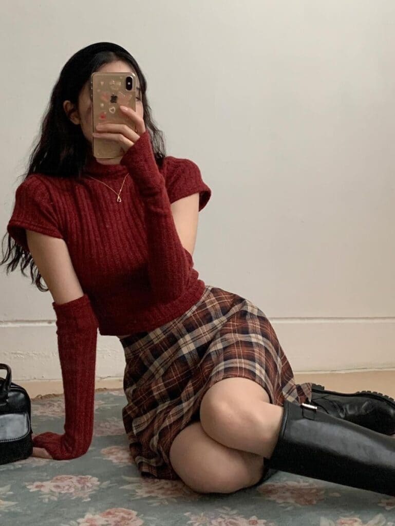 Korean Christmas outfit: red plaid mini skirt 