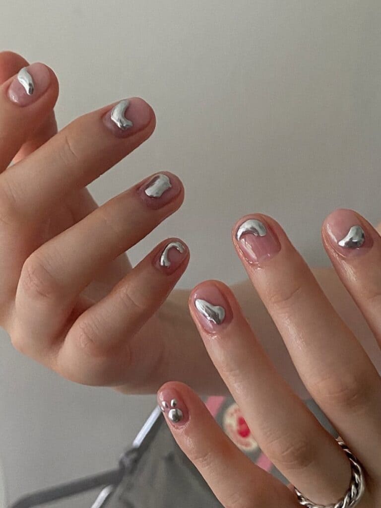 Korean Y2K chrome nails 