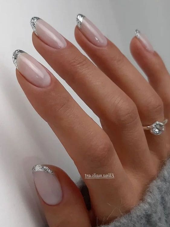 Korean silver nail design: glittery tips