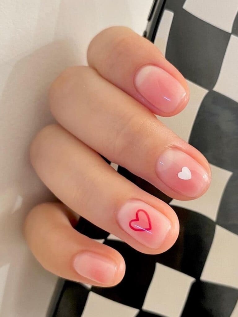 summer Korean nail design: heart accent 