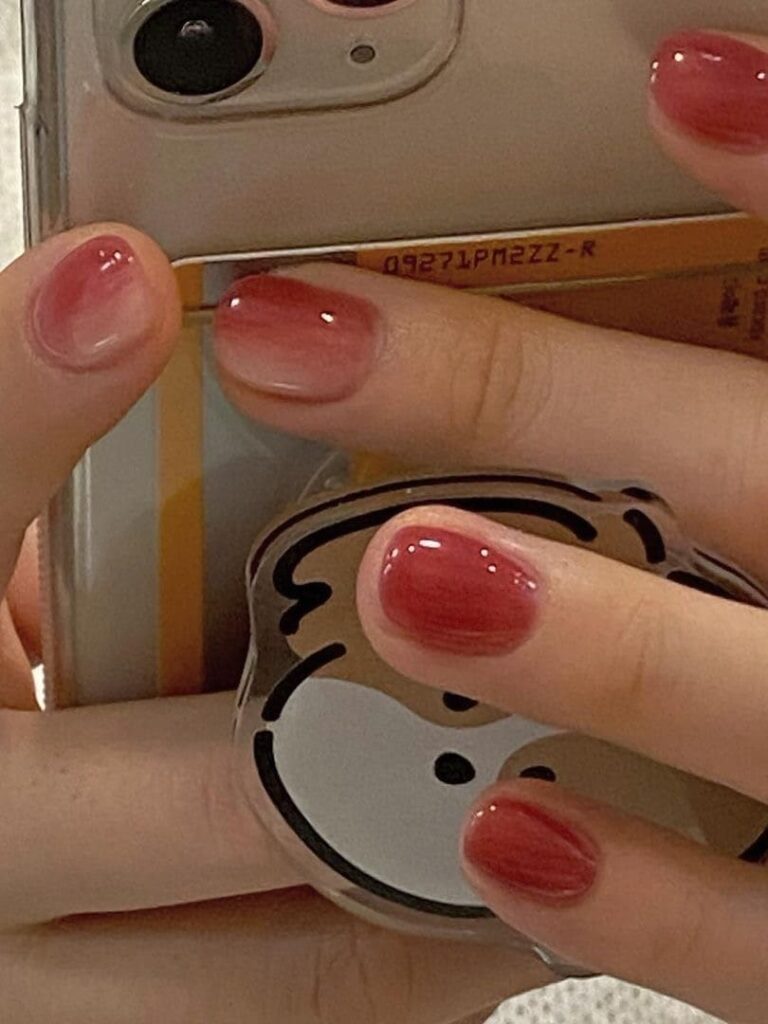 short Korean jelly nails in red