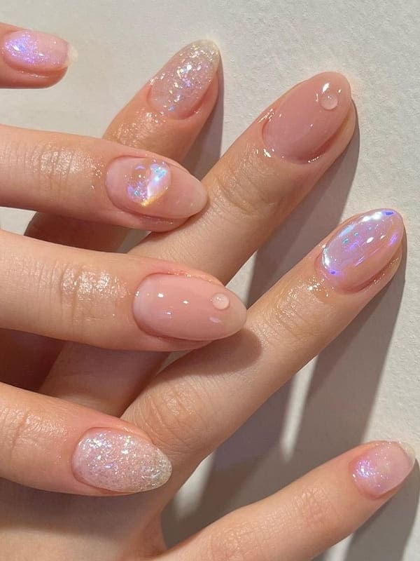 nude Korean jelly nail with glitter