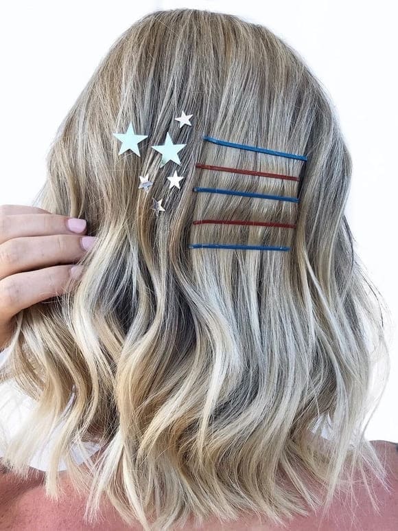 4th of July hairstyle with hair accessories 