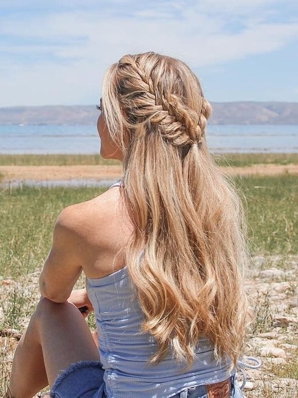 4th of July braided half up hairstyle