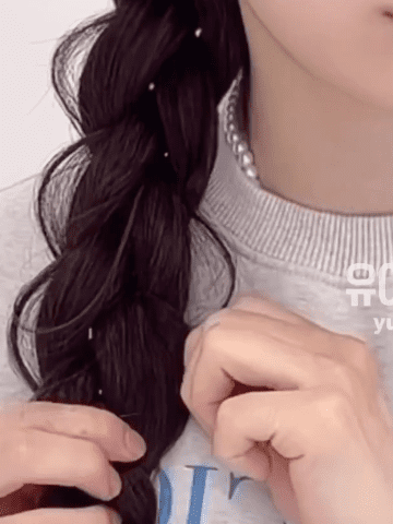 Loosen Up the Braid for the Perfect Korean Braided Hairstyle