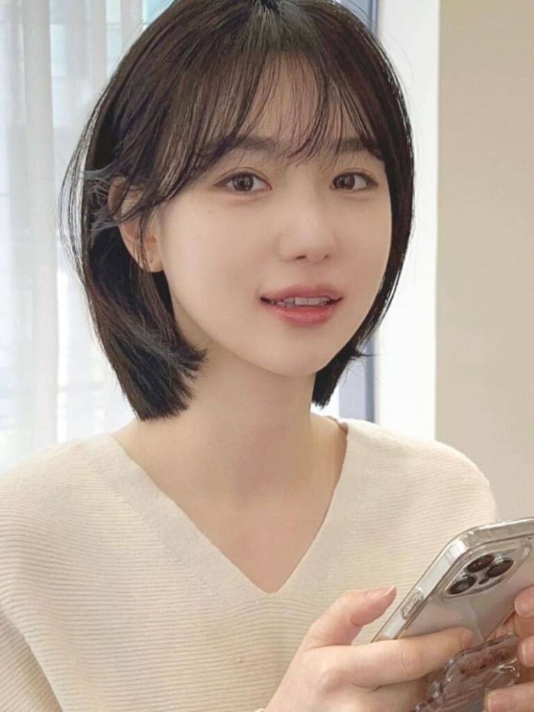 Korean see-through bangs for short hair