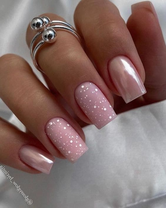 winter nail designs in pearl white 