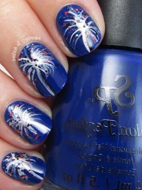 blue nails with fireworks 