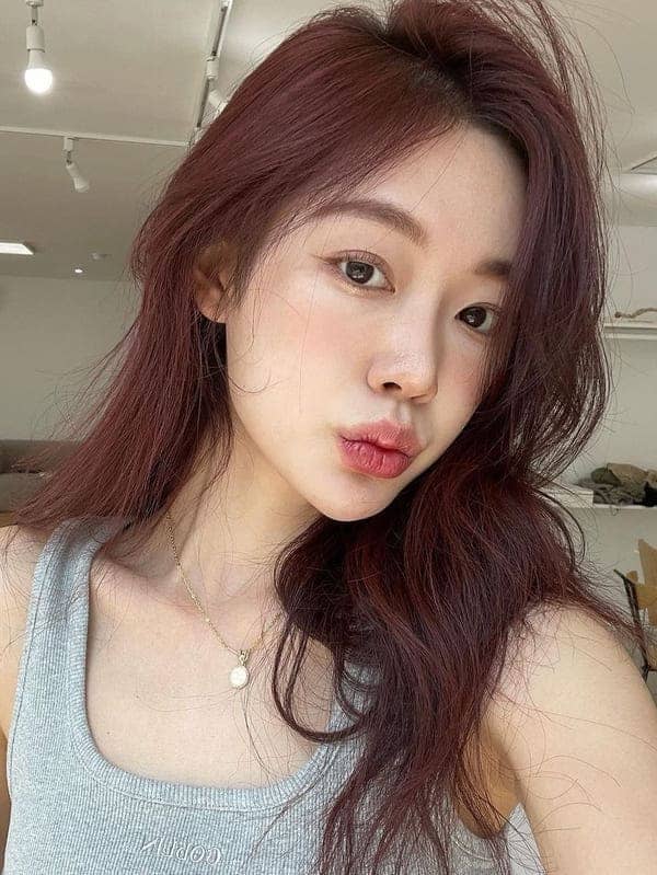 Korean medium length wavy hair in red brown color