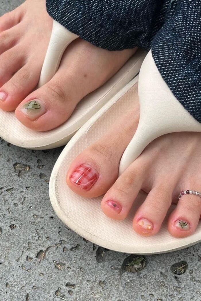 50+ Playful Korean Summer Pedicure Ideas to Rock Your Style