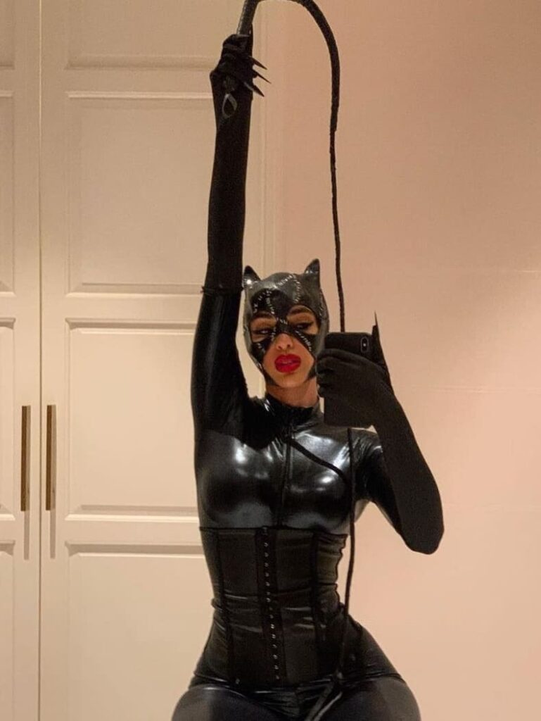 Catwoman Halloween costume: classic style