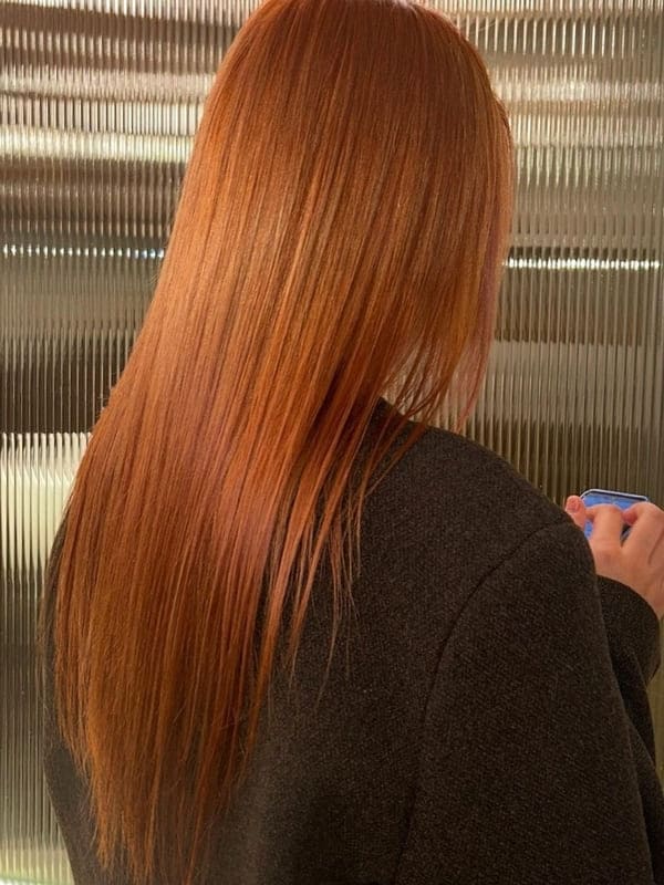 Korean fall hair color: orange brown long hair