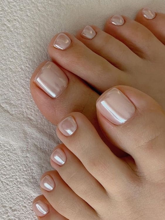white chrome toe nails