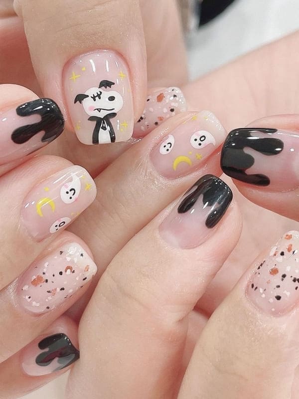 short Korean Halloween Nails: drip nails