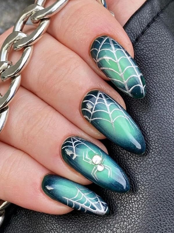 spider web nails in chrome