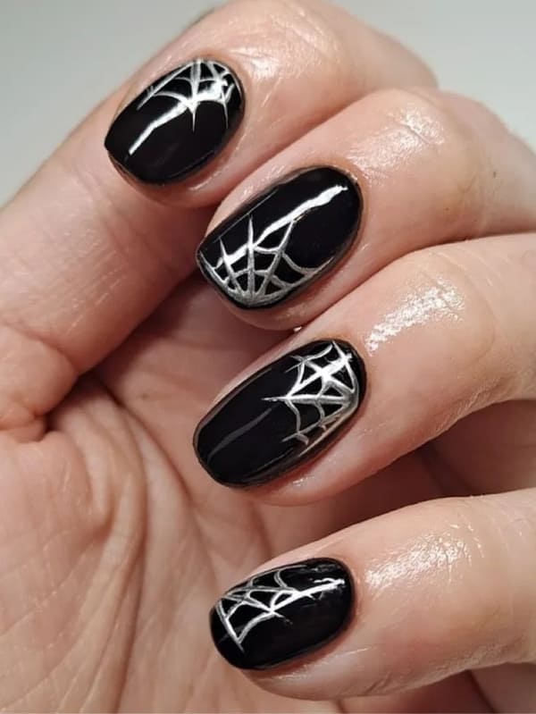 spider web nails in chrome