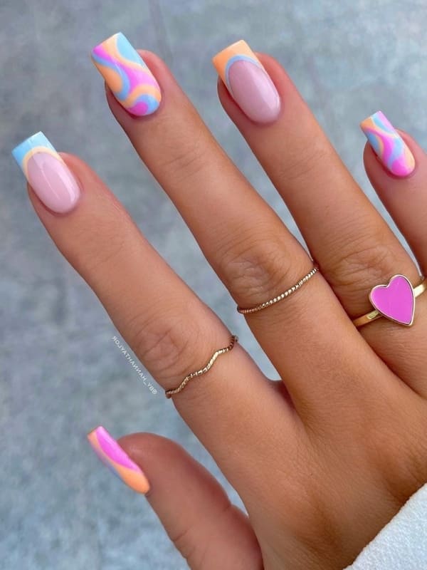 pastel swirly nails 