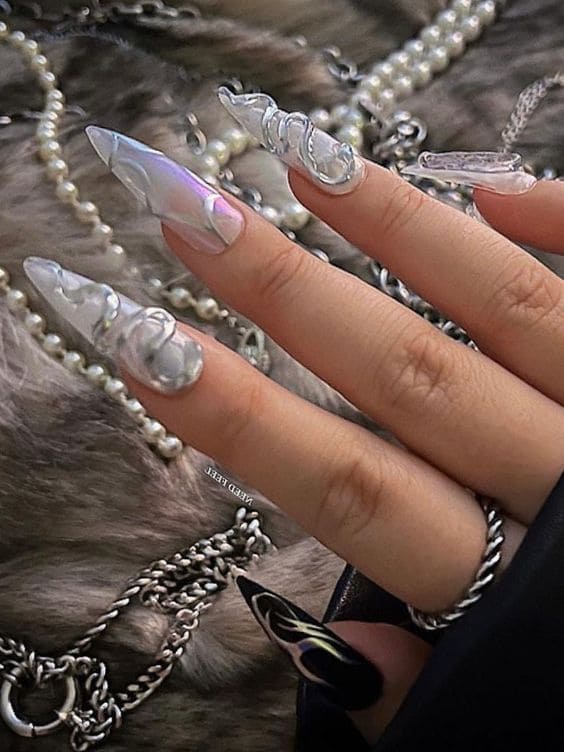 Korean gothic nails: silver chrome stiletto