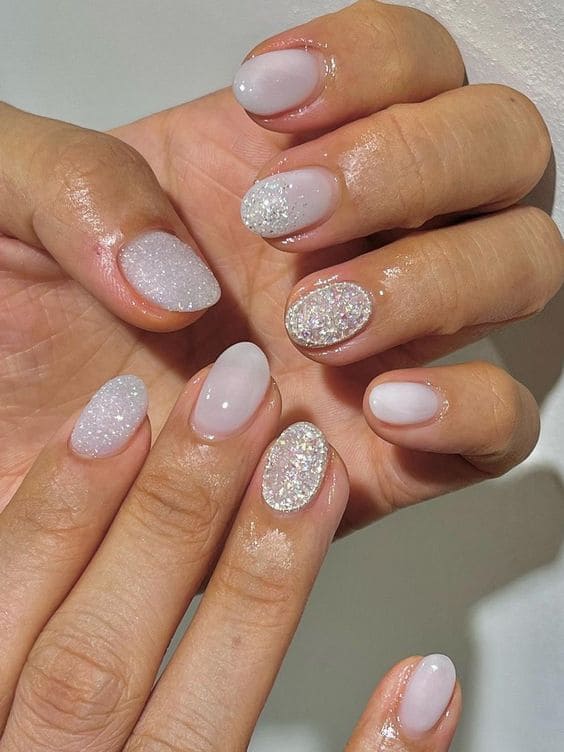 silver glitter accent nails