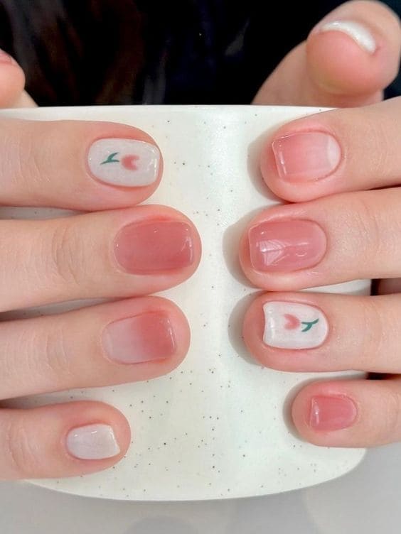 Korean jelly nails with simple flower
