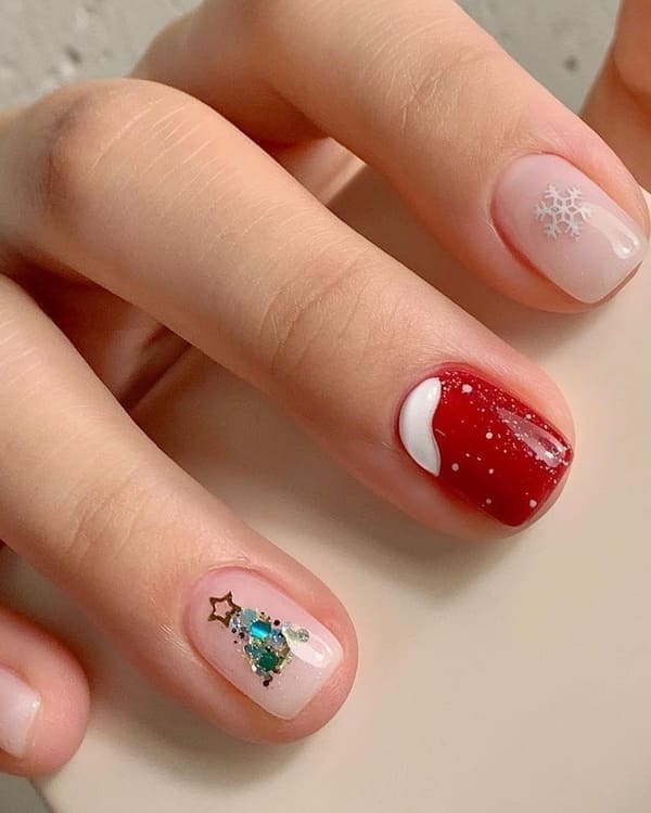 snowflake accent winter nails 