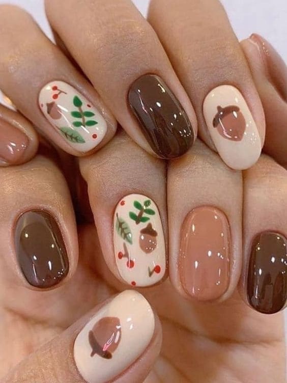 thanksgiving nail design: nude browns
