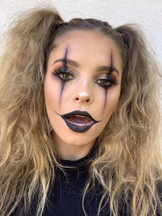 clown makeup: simple smokey 