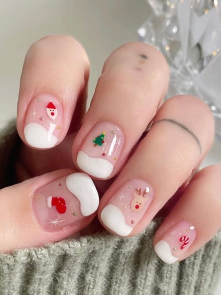 simple Korean Christmas nails: snowy tips