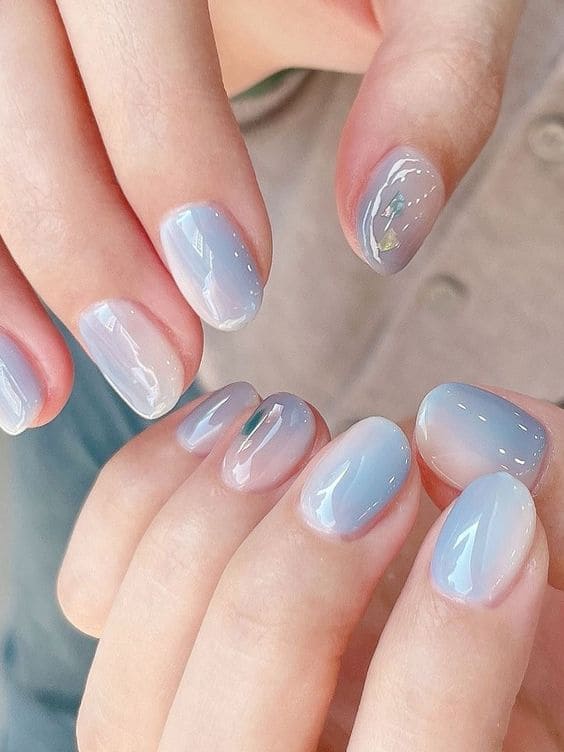 Korean blue ombre nails: icy blue and white 
