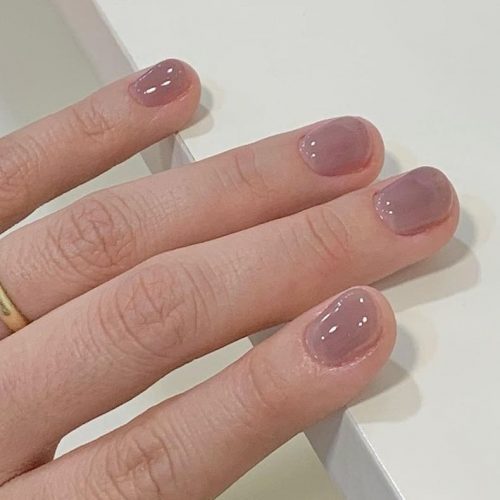 Korean neutral nails: soft gray jelly