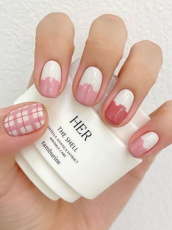 Korean pink and white nails: minimalistic lines