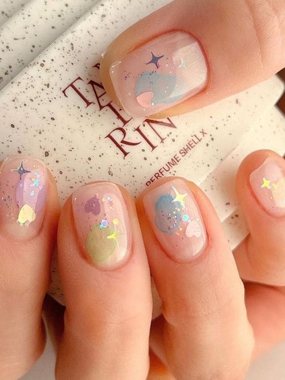 summer Korean nail design: chunky glitter 