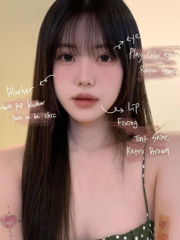 Korean soft makeup look: muted, retro brown 