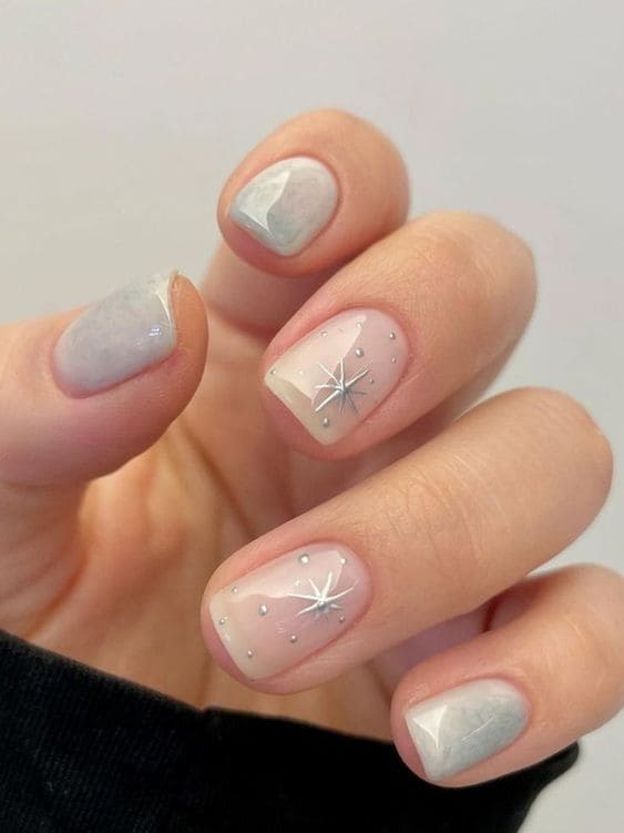 winter Korean nail design: light gray charm 