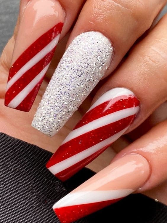 red and glitter stripe nails 