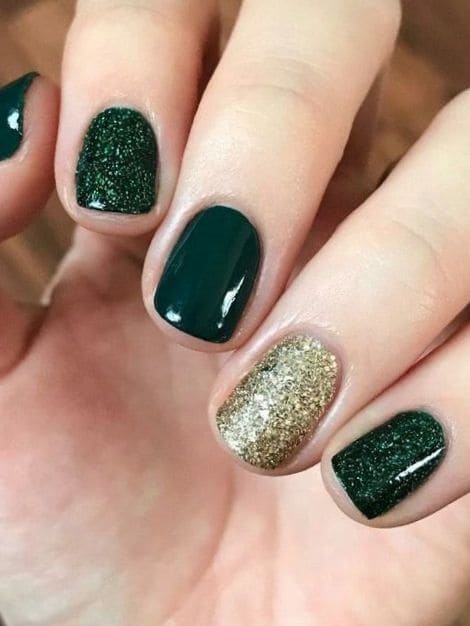 emerald green and gold glitter short nails 