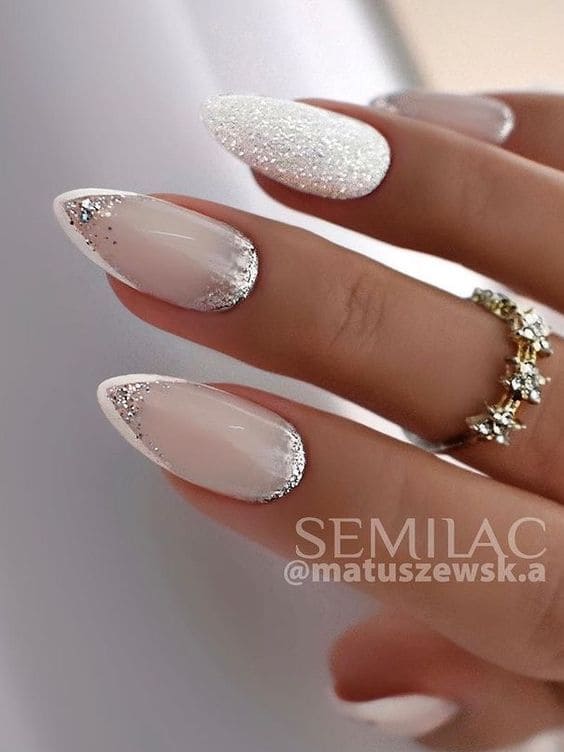 white glitter winter nails 