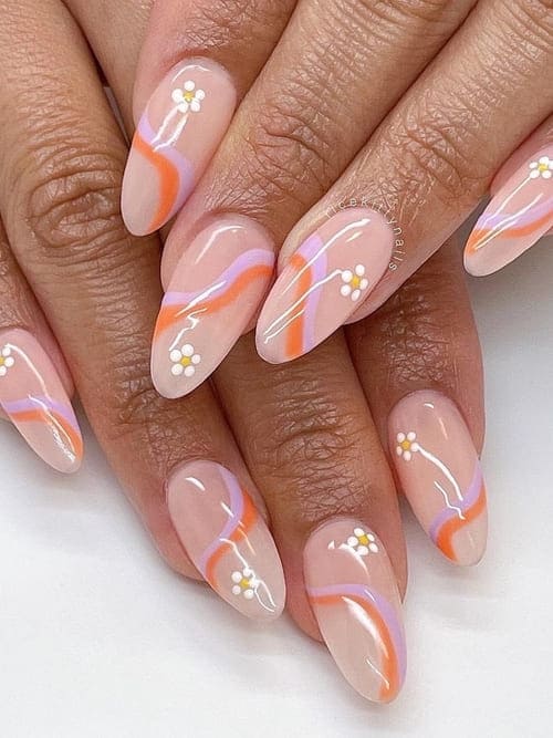 daisy nail design: eye catching swirls 