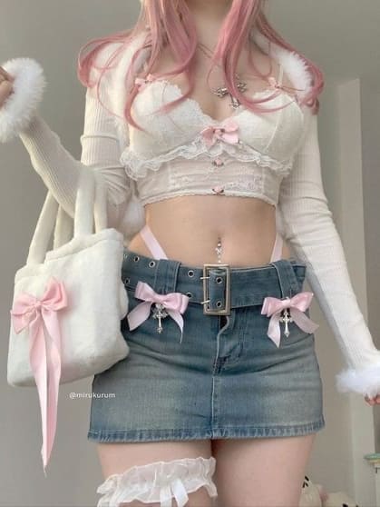 coquette aesthetic outfit: sexy kawaii look