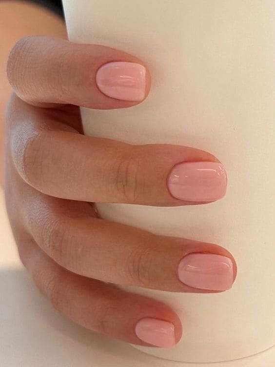 16 Short Pink Nails Inspired by Korean Trends to Try