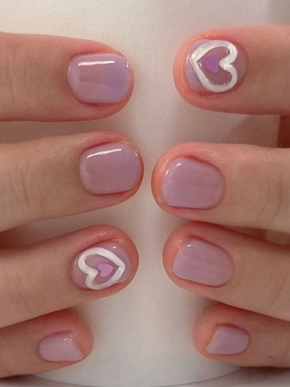 light purple nails: heart 
