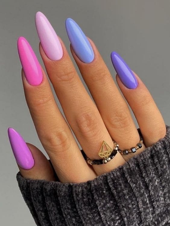 spring nail design: pink and purple shades 