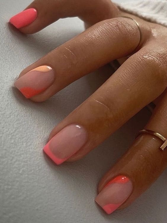 coral nail design: simple negative space 