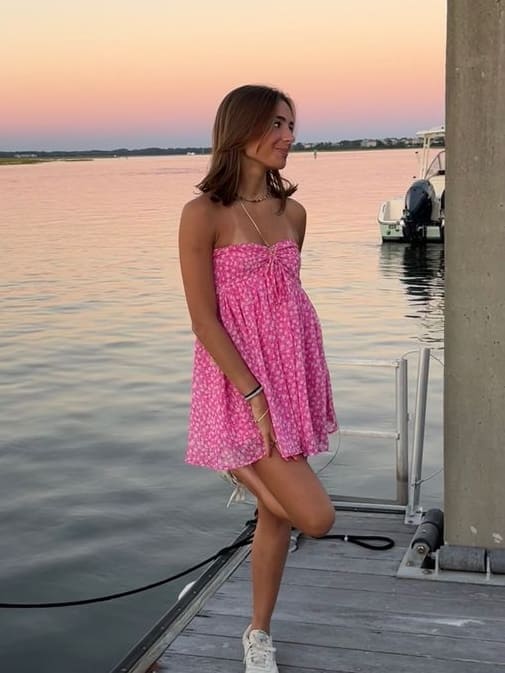 cute summer dress: pink mini chiffon dress