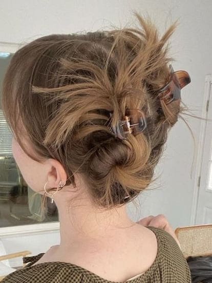 cute summer hairstyle: pigtails 