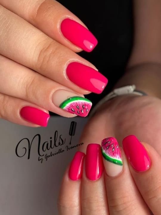 cute summer nails: watermelon