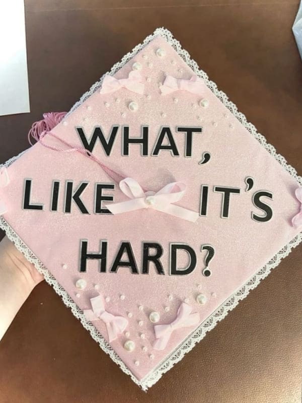 graduation cap: baby pink bows